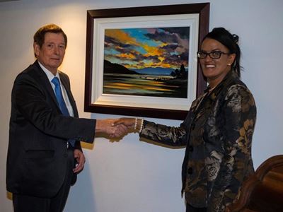 Councillor says goodbye with art